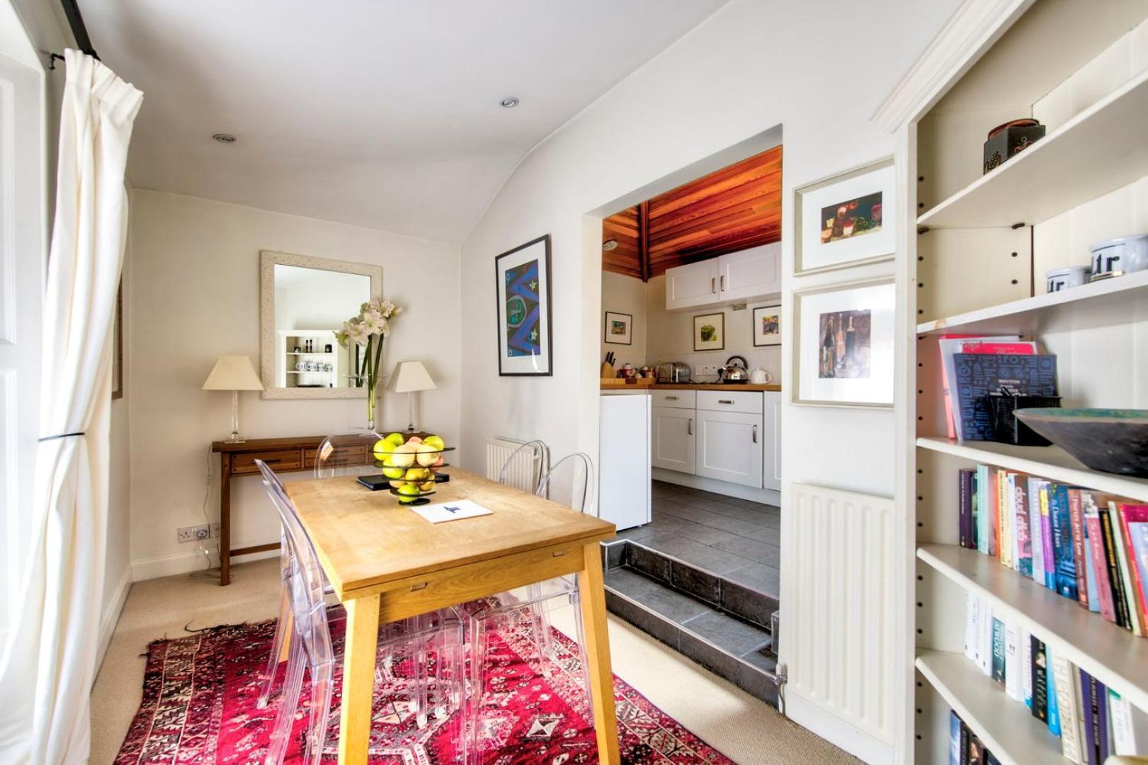Guestready - Classic Charm Near Holyrood Park Edinburgh Exterior photo